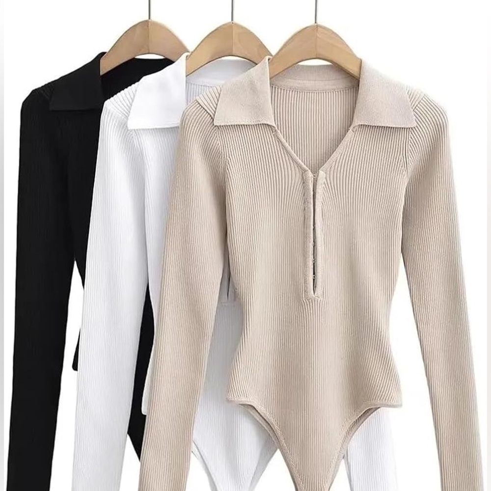 Women's Brandy Melville Ribbed Long Sleeve Bodysuit